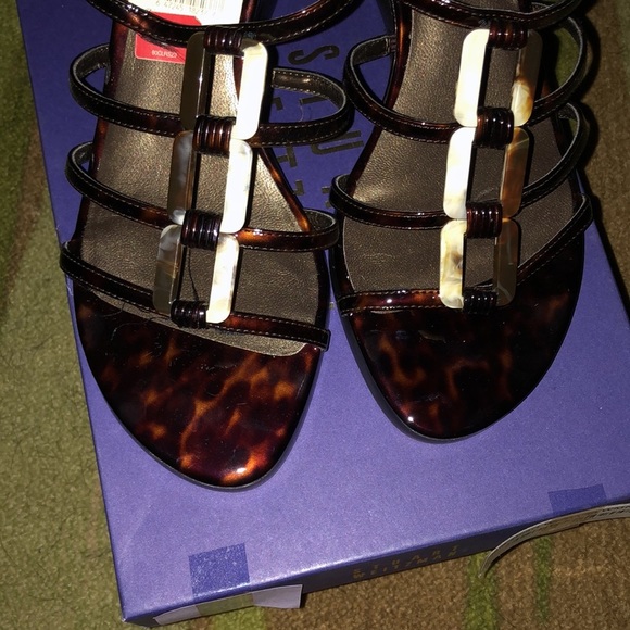 NWB-  brown leather Stuart Weitzman wedges sandals - Picture 9 of 9